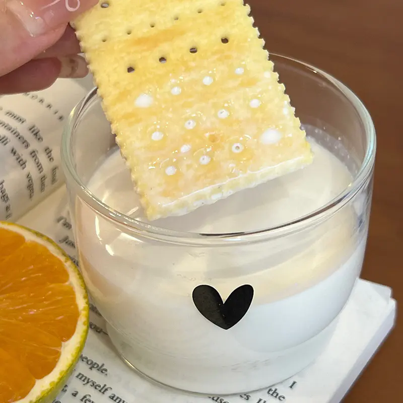 Milch-Soda-Cracker