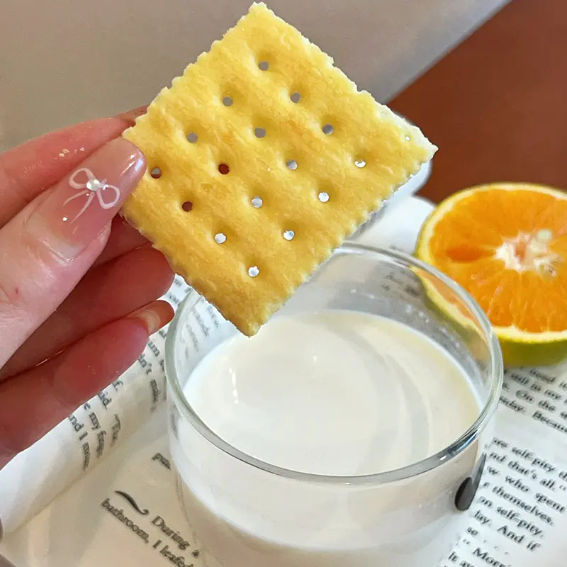 Milch-Soda-Cracker