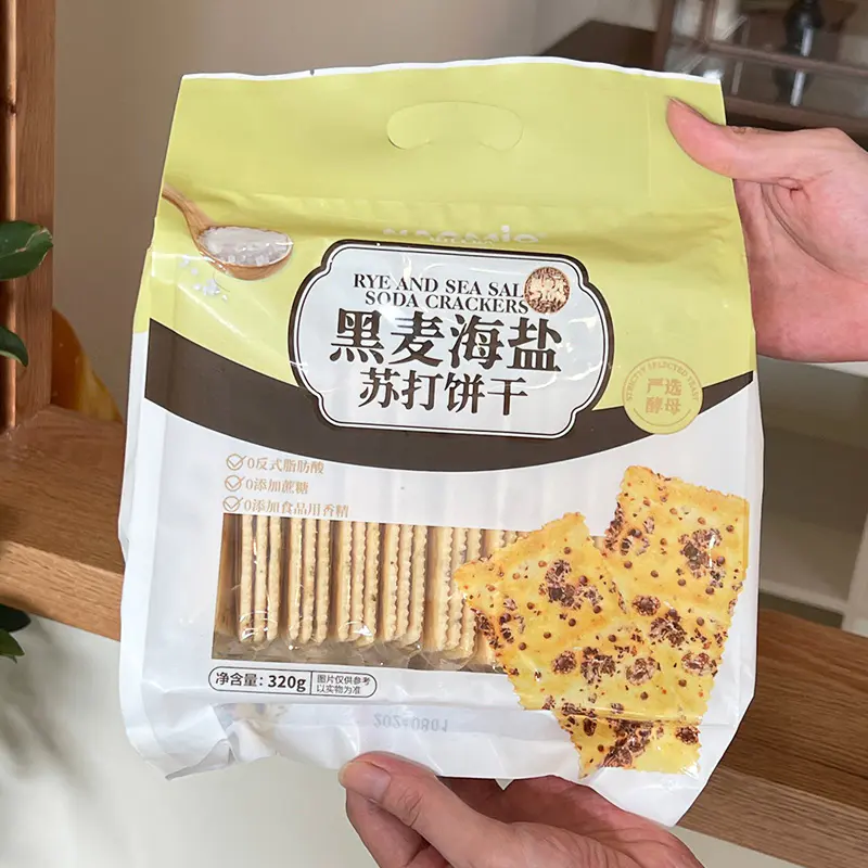Roggen- und Meersalz-Soda-Cracker