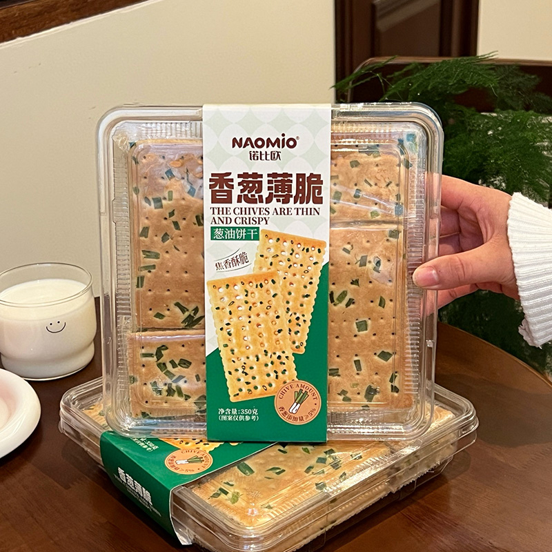 Frühlingszwiebel-Cracker