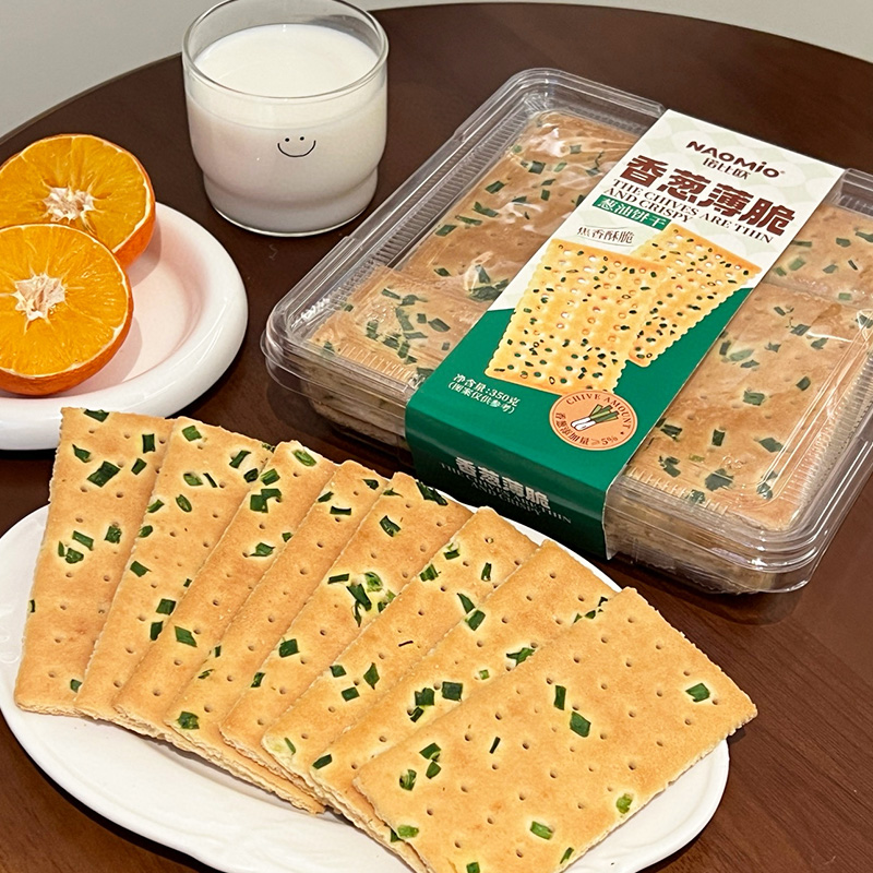 Frühlingszwiebel-Cracker